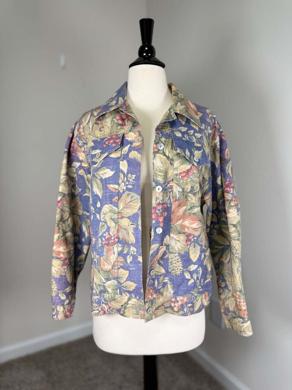 Norm Thompson VTG Floral Denim Jacket Cottagecore Autumn Layering Lightweight